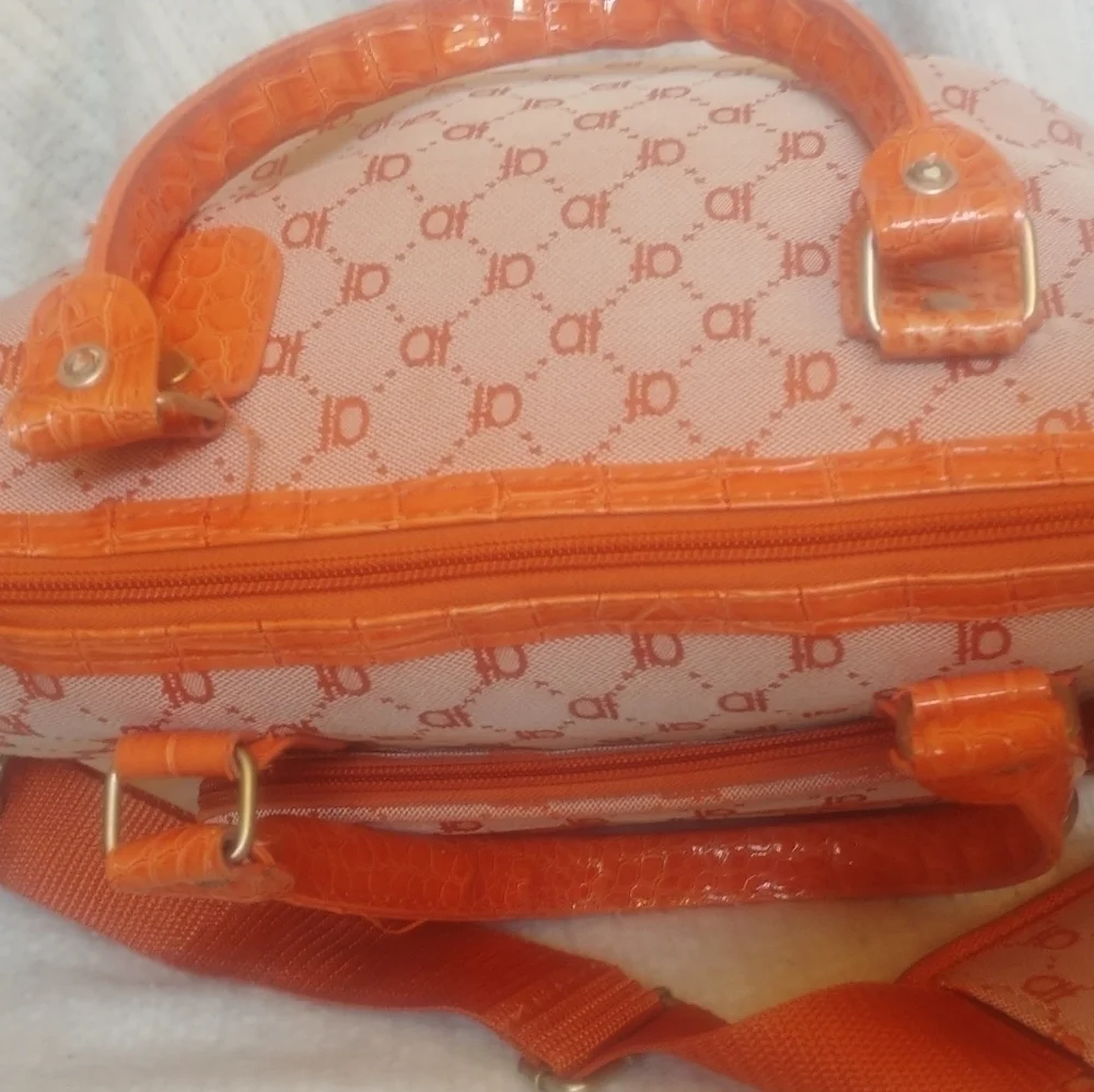 American flyer cosmetic satchel